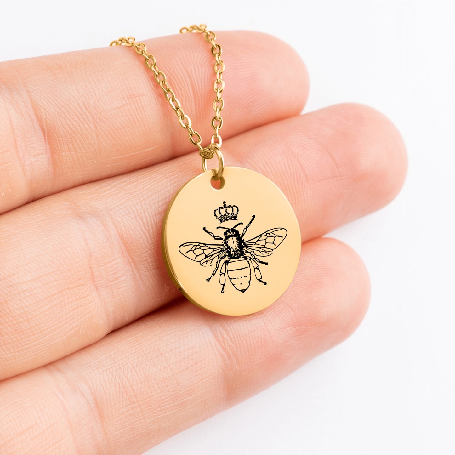 Dainty Queen Bee Necklace, Queen Bee Jewelry, Bumble Bee Necklace, Honey Bee Necklace, To My Queen Necklace, Gift for Her, Bee Lover Charm